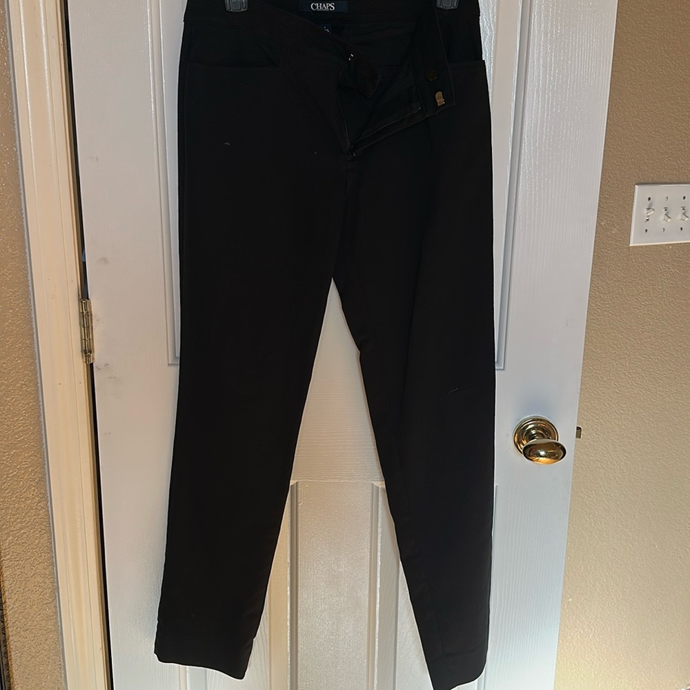 Chaps size 6 black straight leg dress pant